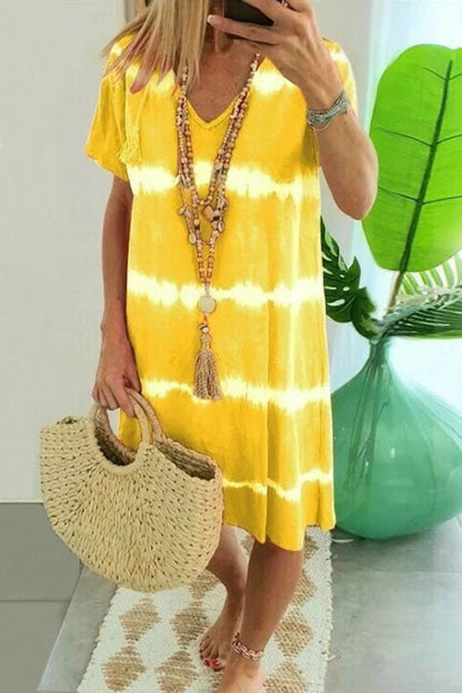 Vestido tipo camiseta de manga corta a rayas