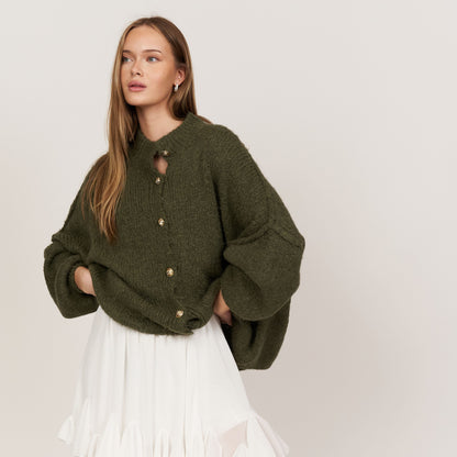 Cárdigan oversize “CozyGlam”