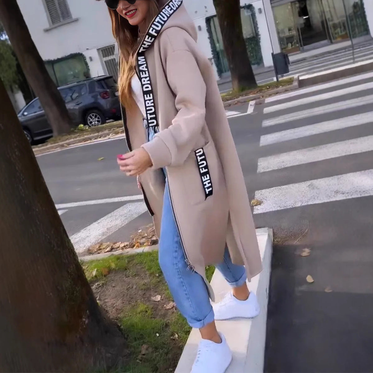 DOLORES | Abrigo sudadera oversize con capucha para mujer